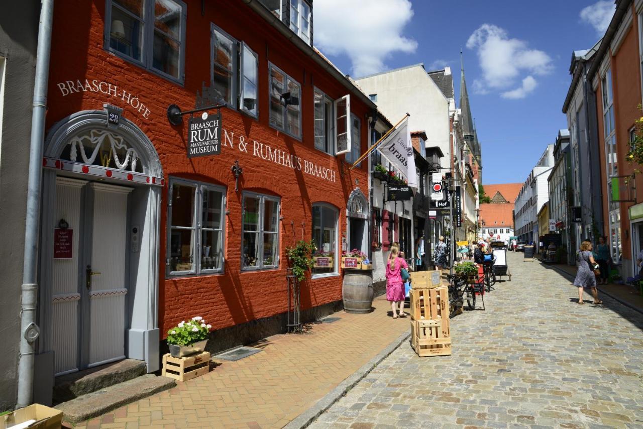 Fewo1846 - Angelburg - Komfortable Wohnung Im Stadtzentrum Flensburg Luaran gambar